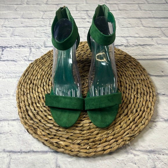 Green Suede Open Toe Women's Heels. - Picture 1 of 7